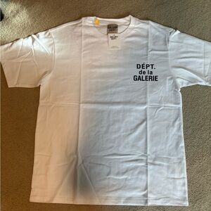 Gallery Dept. French Souvenir T-Shirt White and black color Men’s xl